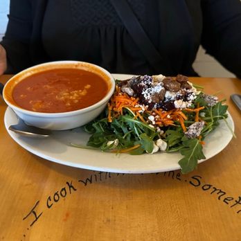 Five Loaves Cafe - Arugula and beet salad and tomato and tarragon soup with crab - American Near Me - Mt Pleasant, South Carolina Five Loaves Cafe - Arugula and beet salad and tomato and tarragon soup with crab - American Near Me - Mt Pleasant, South Carolina