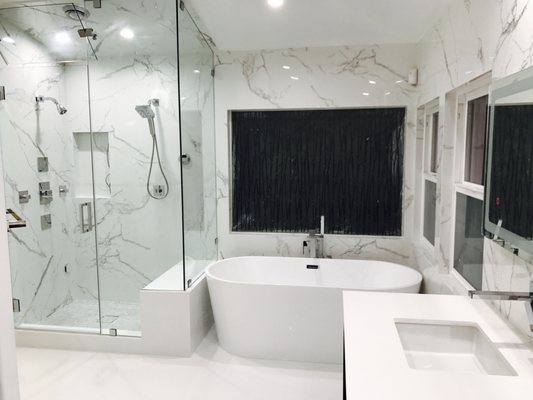 Bathroom Remodeling Projects - Every successful bathroom remodel service starts with a great plan. Let the experts at Palatin Remodeling start you off on the right path to a successful bathroom remodel by putting together a complete design for your new bathroom that takes into account colors, lighting, fixtures and everything else you need to tie your new bathroom together. We will sit down with you, listen to your ideas and make suggestions accordingly to help you decide exactly what you want in terms of materials and what you would like to accomplish with your bathroom remodel. Bathroom Remodeling Projects - Every successful bathroom remodel service starts with a great plan. Let the experts at Palatin Remodeling start you off on the right path to a successful bathroom remodel by putting together a complete design for your new bathroom that takes into account colors, lighting, fixtures and everything else you need to tie your new bathroom together. We will sit down with you, listen to your ideas and make suggestions accordingly to help you decide exactly what you want in terms of materials and what you would like to accomplish with your bathroom remodel.