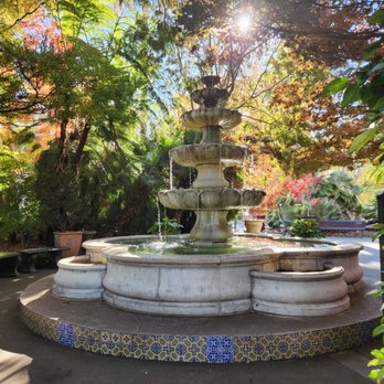 Tower Cafe - Tower Cafe Fountain - Breakfast & Brunch Near Me - Sacramento, California Tower Cafe - Tower Cafe Fountain - Breakfast & Brunch Near Me - Sacramento, California