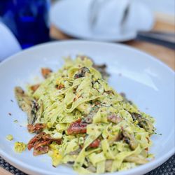 Pesto pasta