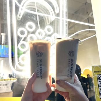 Sunright Tea Studio  - Ceyon milk tea with mochi topping - Bubble Tea Near Me - Las Vegas, Nevada