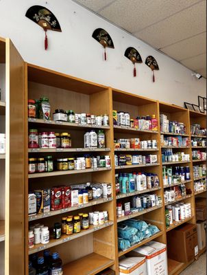 Nguyen's Pharmacy and Gifts