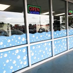 Largo Coin Laundry