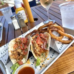 Cozy's Dockside - Blackened Lobster Tacos