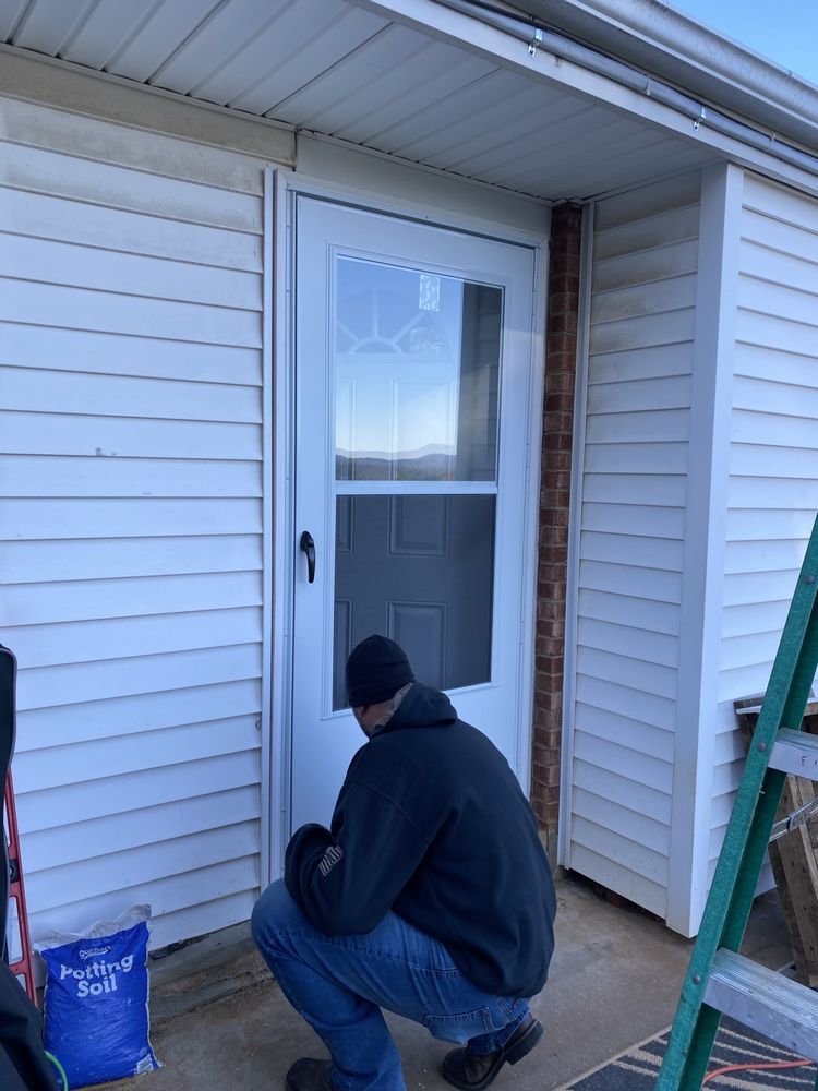 Slide of Wagner Construction & Maintenance