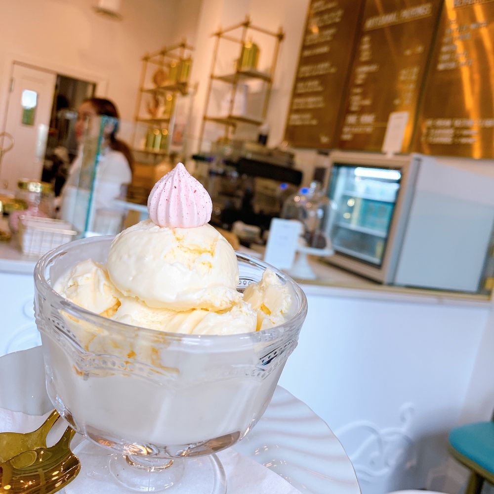La Glace - Ice Cream & Frozen Yogurt Near Me - Vancouver, British Columbia La Glace - Ice Cream & Frozen Yogurt Near Me - Vancouver, British Columbia