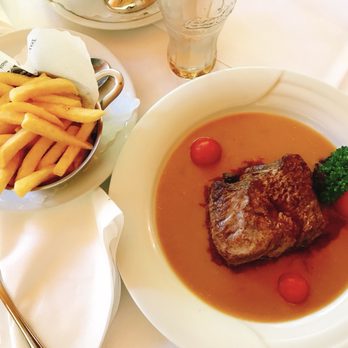 Bergschänke - Restaurant & Cafe - Argentinisches Rinderfilet mit Pommes - German Near Me - Gehrden, NI Bergschänke - Restaurant & Cafe - Argentinisches Rinderfilet mit Pommes - German Near Me - Gehrden, NI
