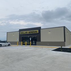 Dollar General - Front