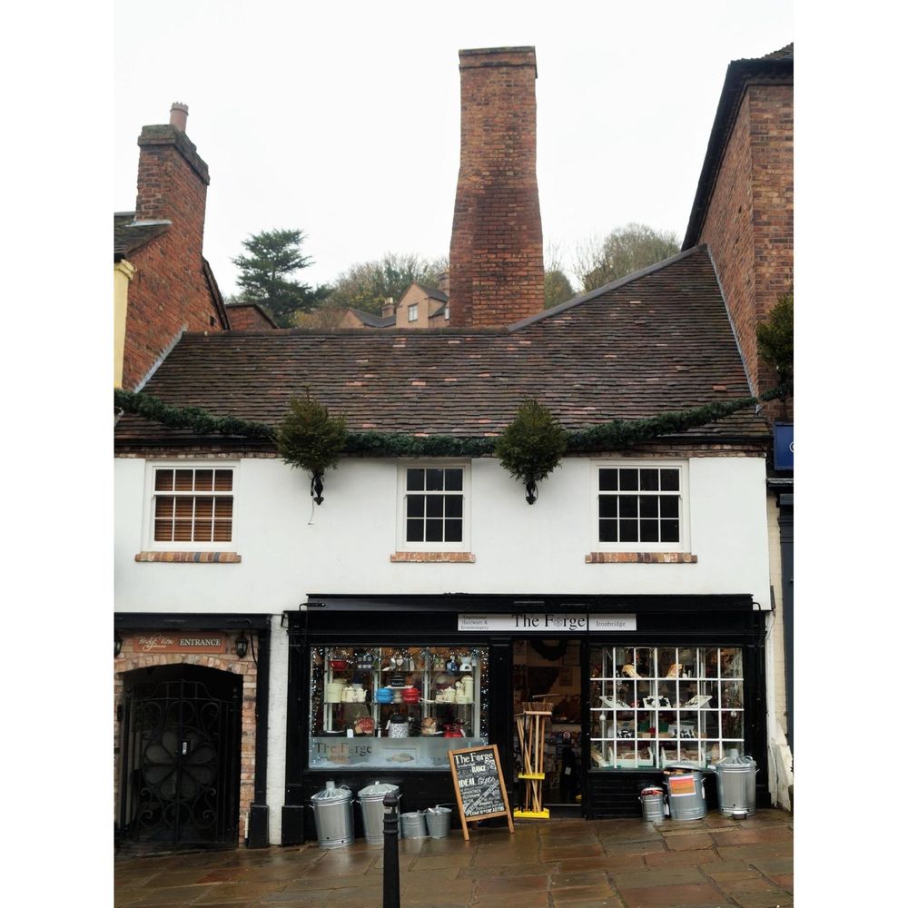 THE IRONBRIDGE Updated April 2024 11 Tontine Hill, Telford