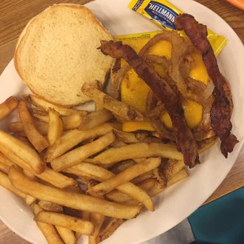 Boxcar Grille - Food is great!! - American Near Me - Claremont, North Carolina