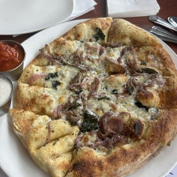 Farrelli's Pizza - Boujee cheese sticks - Pizza Near Me - Sumner, Washington Farrelli's Pizza - Boujee cheese sticks - Pizza Near Me - Sumner, Washington