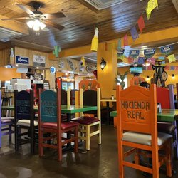 Hacienda Real - The colorful interior!