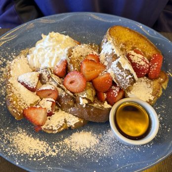 The Breakfast Club at Midtown - French Toast - Breakfast & Brunch Near Me - Lafayette, California The Breakfast Club at Midtown - French Toast - Breakfast & Brunch Near Me - Lafayette, California