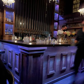 Gaslamp - Full Bar with great and unique drinks. - Steakhouses Near Me - Kailua, Hawaii Gaslamp - Full Bar with great and unique drinks. - Steakhouses Near Me - Kailua, Hawaii
