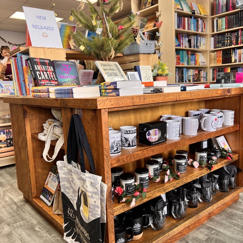 Book Bound Bookstore - Bookstores Near Me - Blairsville, Georgia Book Bound Bookstore - Bookstores Near Me - Blairsville, Georgia