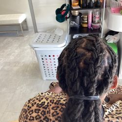 The Queen African Hair Braiding
