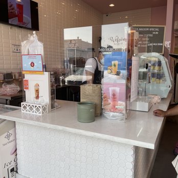 Tea Maison - Inside - Juice Bars & Smoothies Near Me - Las Vegas, Nevada Tea Maison - Inside - Juice Bars & Smoothies Near Me - Las Vegas, Nevada
