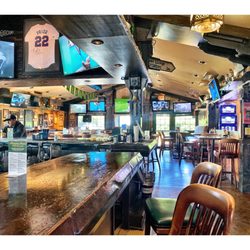 Finn McCool's Irish Sports Pub - Inside Finn Mc Cool's Irish Sports Pub 1941 E Algonquin Rd, Schaumburg, IL  Old School Irish Pub Sports Tv Drinks Good Food .Cool !