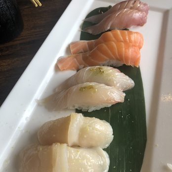Chobop - Scallops, amberjack, king salmon, and yellowtail (from front to back) - Sushi Bars Near Me - Costa Mesa, California
