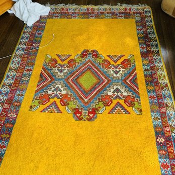 Neto's Carpets - Before pic - Carpet Cleaning Near Me Neto's Carpets - Before pic - Carpet Cleaning Near Me