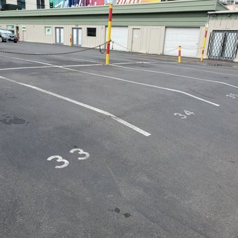 Teapresso Bar - Parking in back on street parallel to Kapiolani - Coffee & Tea Near Me - Honolulu, Hawaii