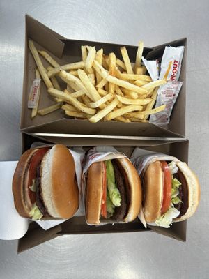 In-N-Out Burger by null