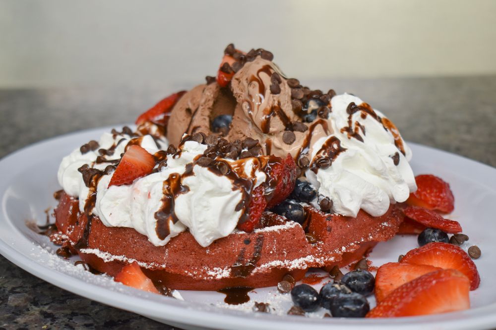 Johnny D's Waffles & Benedicts, Surfside Logo