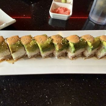 Yomama Sushi - Crunch Roll - Sushi Bars Near Me - Camarillo, California Yomama Sushi - Crunch Roll - Sushi Bars Near Me - Camarillo, California