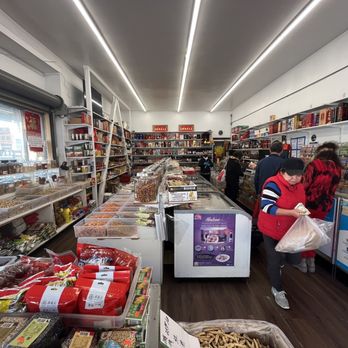 Jing Ye - Inside shop, bright and neat - Grocery Near Me - San Francisco, California Jing Ye - Inside shop, bright and neat - Grocery Near Me - San Francisco, California