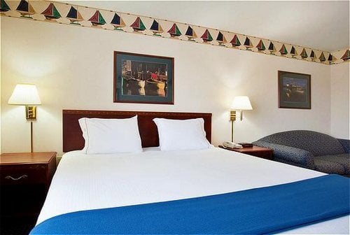 Holiday Inn Express & Suites New Buffalo, MI by null