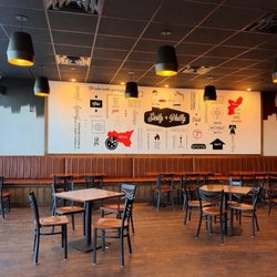 Tono Pizzeria + Cheesesteaks - Inside
