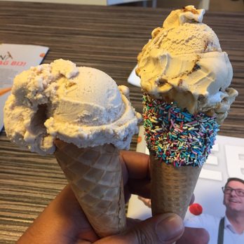 Ijssalon Kees - Ice Cream & Frozen Yogurt Near Me - Geldrop, New Brunswick Ijssalon Kees - Ice Cream & Frozen Yogurt Near Me - Geldrop, New Brunswick