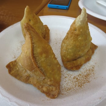 Al-Amin Restaurant - Vegetable samosas - fried pastries filled with onion, peas, lentils, potato, spices. - Bangladeshi Near Me - Atlanta, Georgia