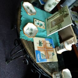 LuLus Flea Market - Sofa or hall table $75