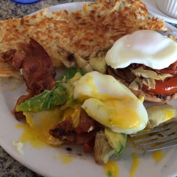 Don's Country Kitchen - Bobbie's artichoke and tomato Benedict with added bacon and bland hash browns. - Breakfast & Brunch Near Me - Carlsbad, California Don's Country Kitchen - Bobbie's artichoke and tomato Benedict with added bacon and bland hash browns. - Breakfast & Brunch Near Me - Carlsbad, California