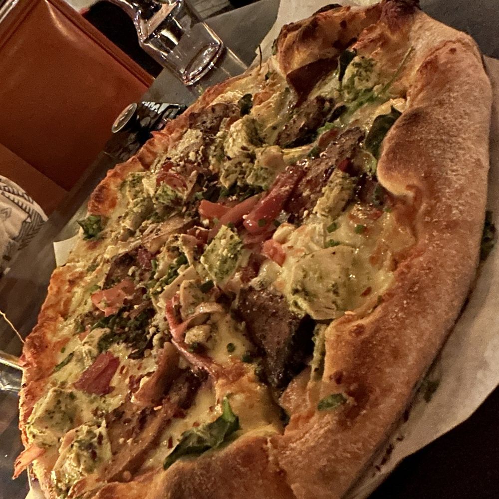 Federal Pizza - MONDAY & TUESDAY NIGHT SPECIAL - Pizza Near Me - Phoenix, Arizona