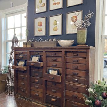 Reclaimed at Main St Market - Paint Stores Near Me - Temecula, California