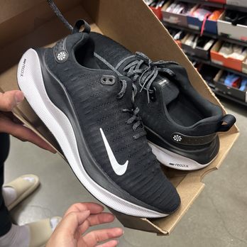 NIKE COMMUNITY STORE - EAST LA - Updated April 2025 - 172 Photos & 148