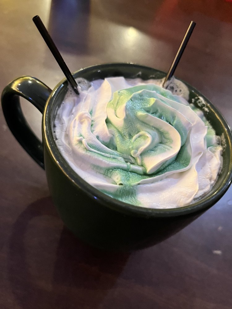 Andy's Flour Power Cafe & Bakery