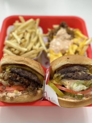 In-N-Out Burger by null