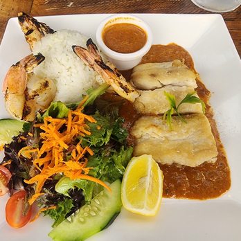 Sur at The Barnyard - Sur Tiki Masala - New American Near Me - Carmel, California