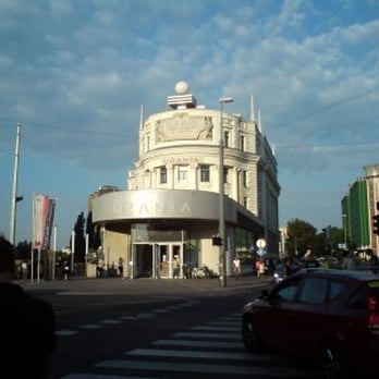 Urania Kino - Cinema Near Me - Vienna, 9