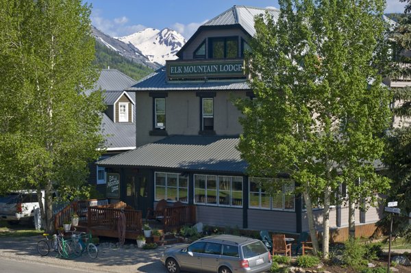 Elk Mountain Lodge by null