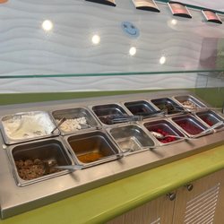 Menchie's Frozen Yogurt - Westminster Promenade