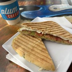 Plum Coffee - Capresse panini