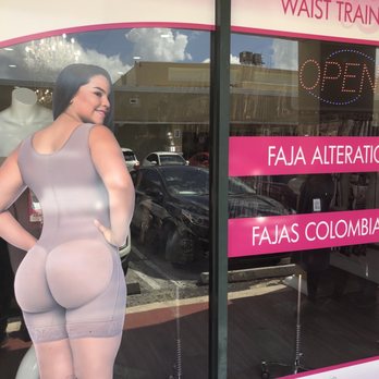 Pretty Girl Curves - Women's Clothing Near Me - Miami, Florida Pretty Girl Curves - Women's Clothing Near Me - Miami, Florida