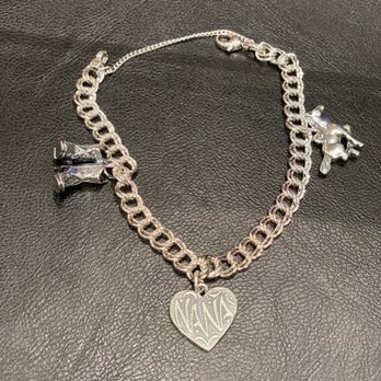 James Avery Craftsman - Addictive expression of oneself. }:{ - Jewelry Near Me - Webster, Texas James Avery Craftsman - Addictive expression of oneself. }:{ - Jewelry Near Me - Webster, Texas