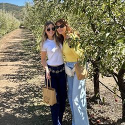 Volcan Valley Apple Farm