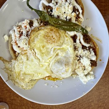 CASA EL DESAYUNO - Updated July 2025 - 859 Photos & 693 Reviews - 2632 E Lakemead Blvd, North