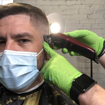 Classics - Getting that fad - Barbers Near Me - St. Louis, Missouri